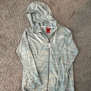 Nike women’s hoodie